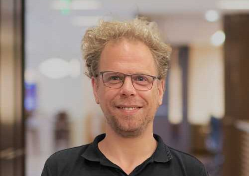 Jeroen V2  500 x 500.jpg